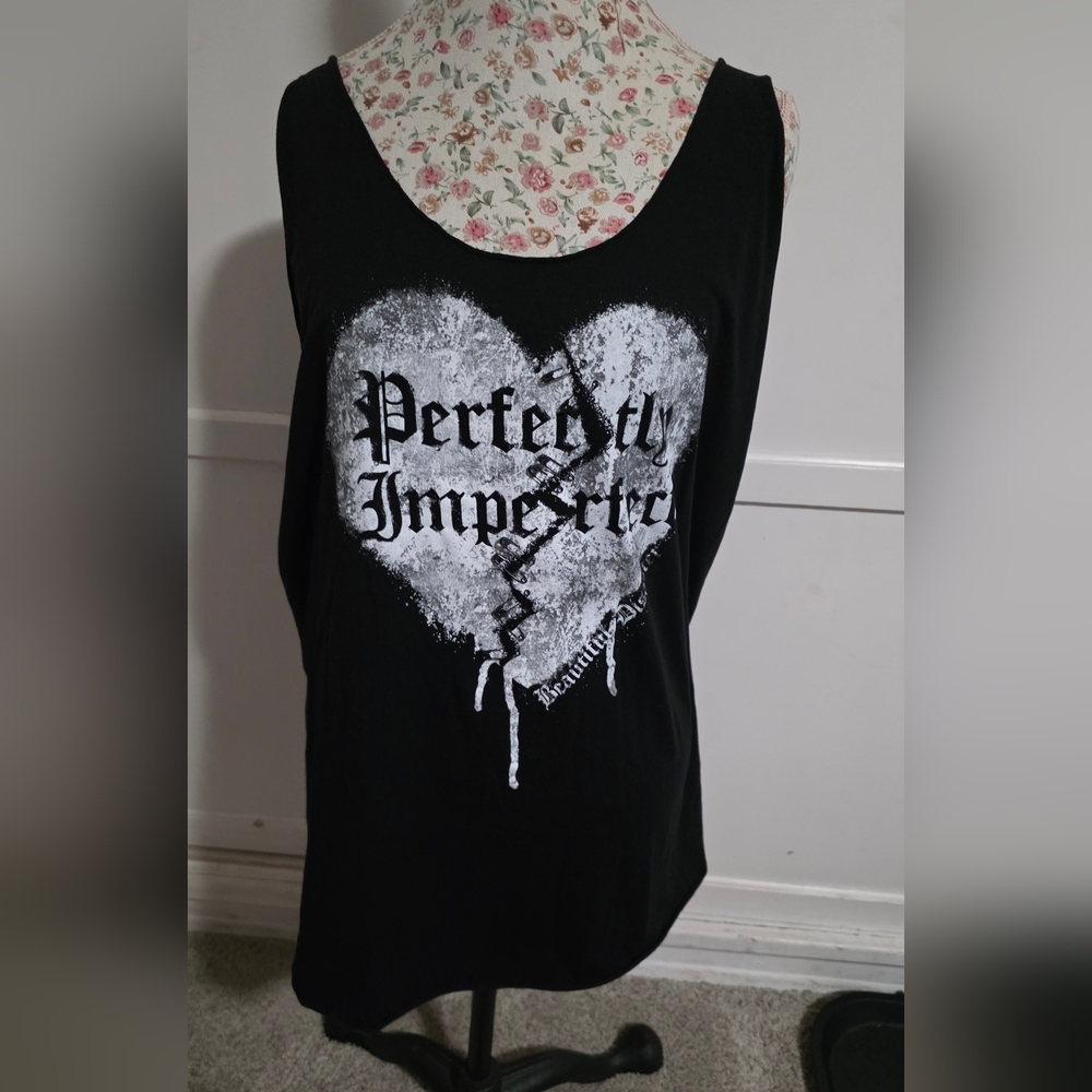 Black Graphic Tank Top SIZE 3X